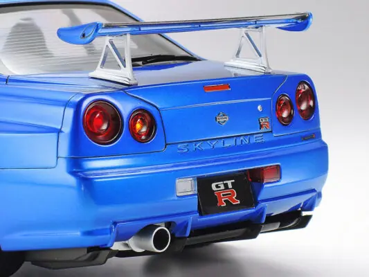 Nissan Skyline GT-R V spec II - Tamiya 1:24 5