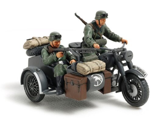 Motocicleta Alemana y Sidecar - Tamiya 1:48 3