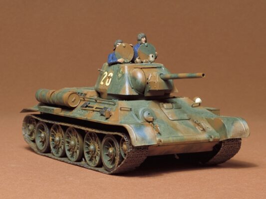 Tanque Ruso T34/76 1943 - Tamiya 1:35 2