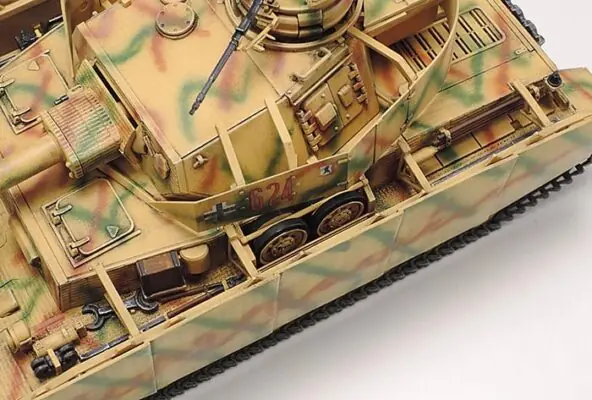 Panzer IV Ausf.H - Tamiya 1:48 4